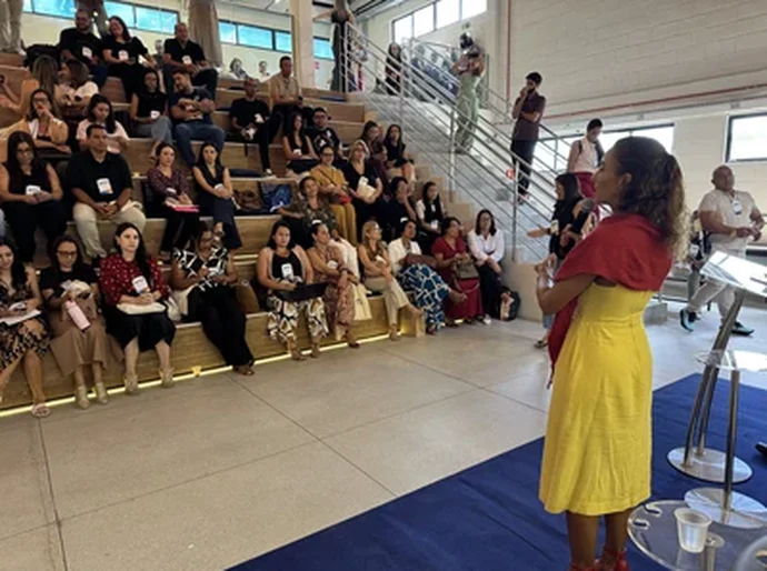 Cied realiza seminário final da especialização em Gestão da escola pública