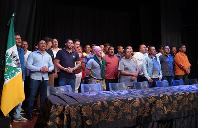 Alunos da EJA de Arapiraca realizam 2ª edição do Sarau Literário Poesia em Movimento