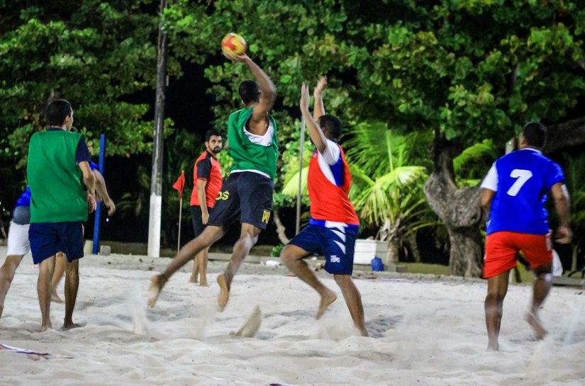 Mês do Servidor: beach games agitam programação na Pajuçara