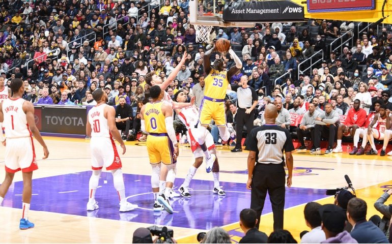 Lakers, Warriors e Bucks vencem e reagem na NBA; Celtics seguem dominante