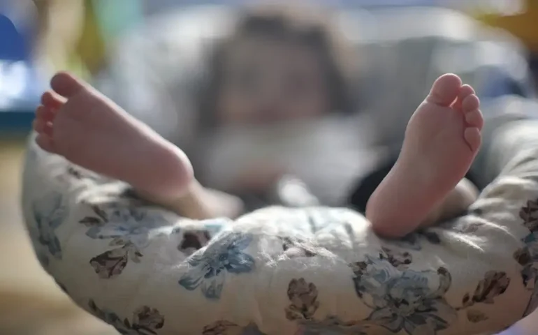 Suposto envenenamento de família deixa bebê e adulto mortos no Piauí