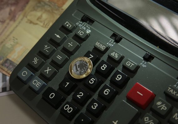 Inflação oficial no Brasil cai para 0,47% em maio, afirma IBGE