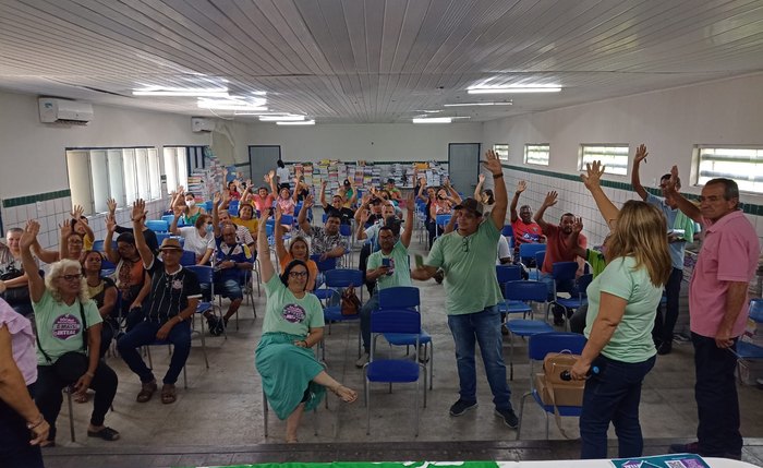 Recursos do Fundo de Manutenção e Desenvolvimento da Educação Básica em 2017 não foram repassado aos servidores Recursos do Fundo de Manutenção e Desenvolvimento da Educação Básica em 2017 não foram repassado aos servidores