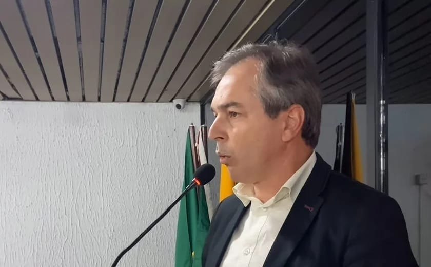 Crise Política? Salomão Torres, líder do governo de Luisa Duarte na Câmara renuncia ao cargo