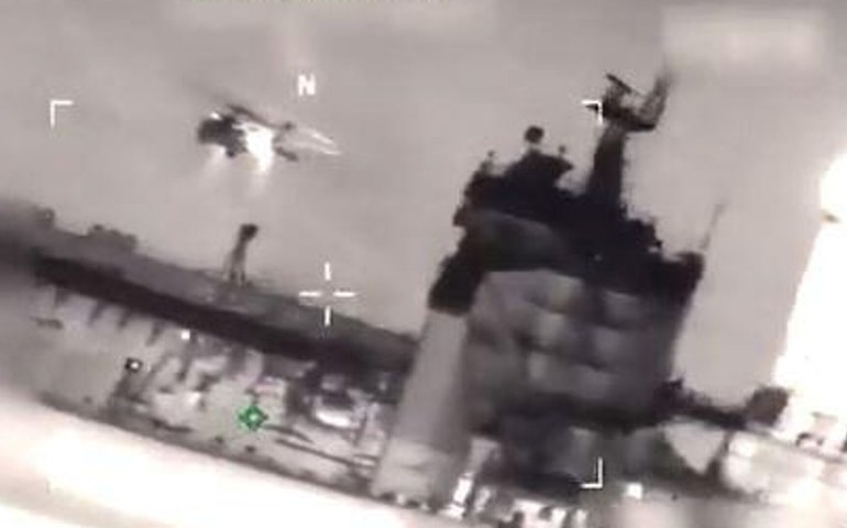 EUA realizam ataques a embarcações no Pacífico e deixam cinco mortos