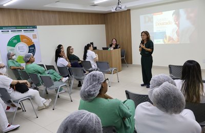 Agosto Dourado: Unimed Maceió promove encontro sobre apoio à amamentação