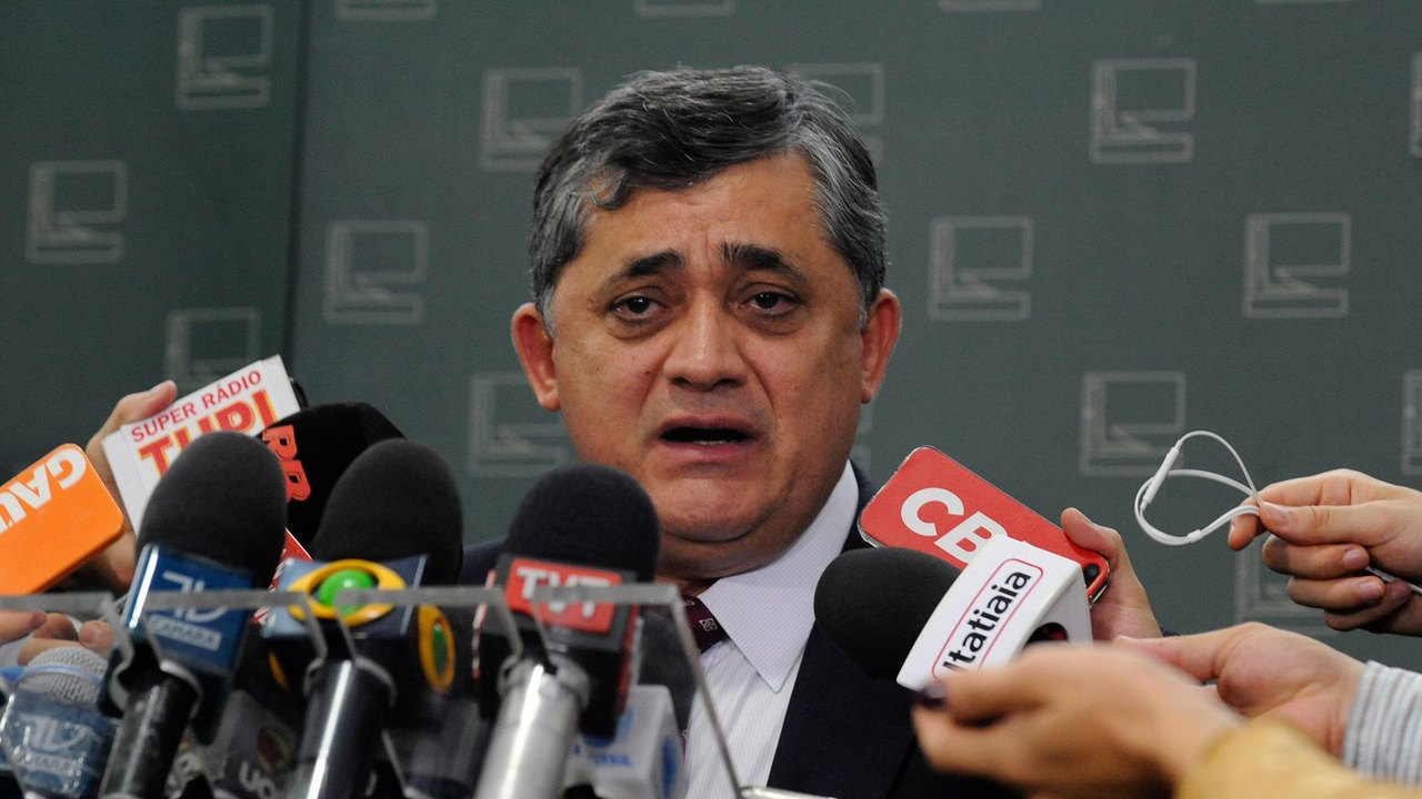 Lobista dos EUA: ministro diz que Flávio culpa Lula por tarifaço para tirar foco do caso do Master