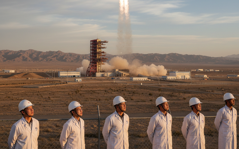 China lança com sucesso satélite Tianhui-7 no espaço