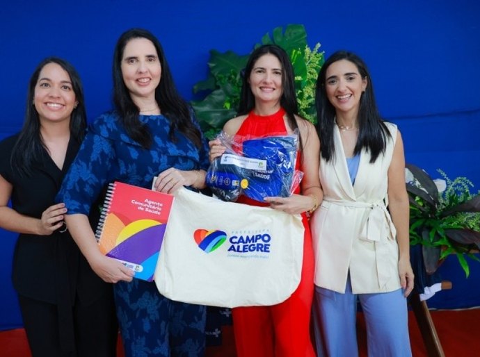 Campo Alegre:  prefeita Pauline Pereira anuncia reajuste salarial para agentes de saúde e de endemias