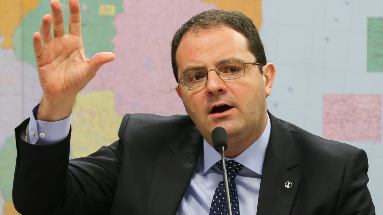 Barbosa: se adicionar R$ 136 bi de gasto a mais em 2023 não será expansão fiscal