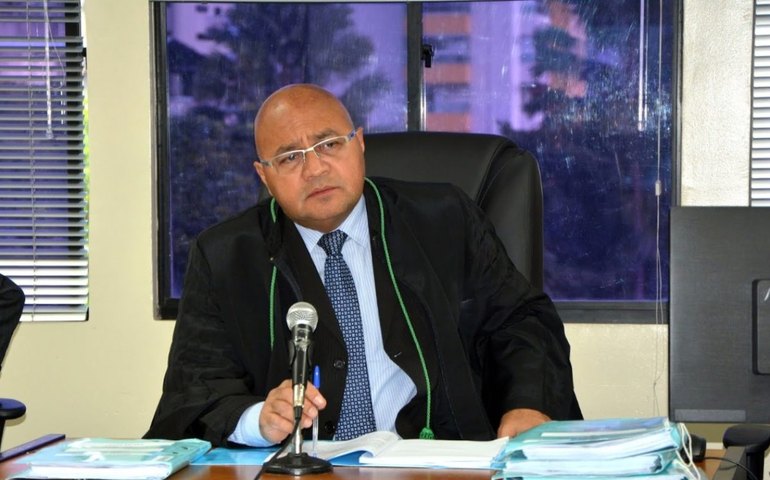 Corregedoria intima juiz do PA que liberou madeira de apreensão &#8216;histórica&#8217; da PF