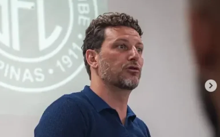 Santos confirma Elano como gerente da base e reforça aposta em ex-jogadores