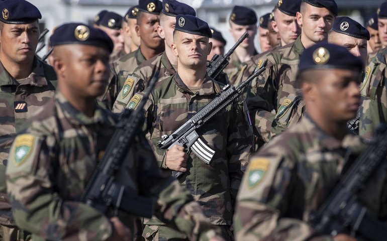 Tropas francesas começam a deixar o Chade após ordem do governo local
