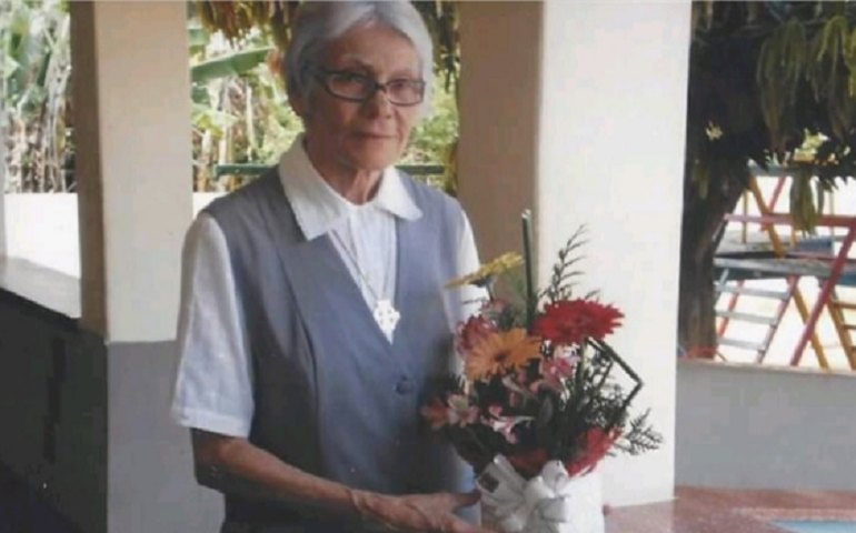 VÍDEO &#8211; Palmeira de luto: Morre educadora irmã Josefa Ferro