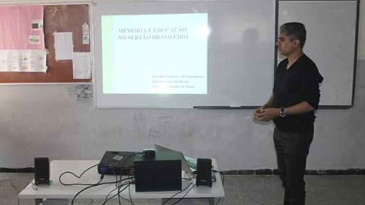 Professor Edvaldo participa de 9º Fórum Latinoamericano Memoria e Identidad