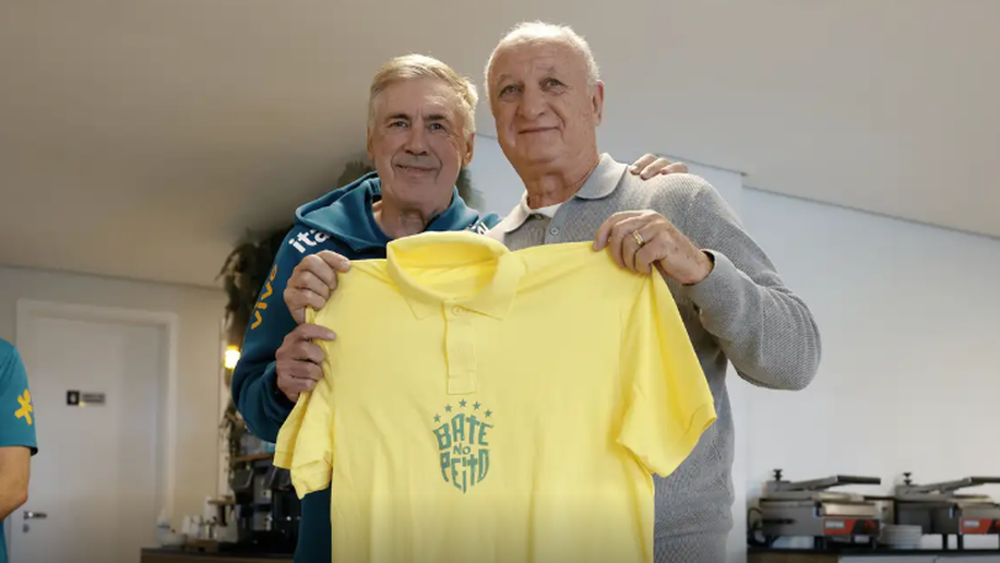 Pentacampeão com a seleção, Felipão é homenageado na Granja Comary