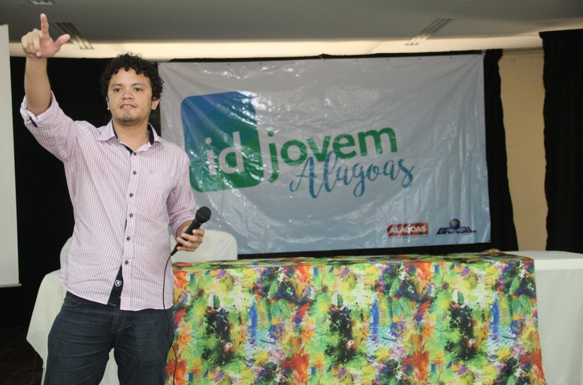 Multiplicadores do ID Jovem no Agreste participam de capacitação em Arapiraca