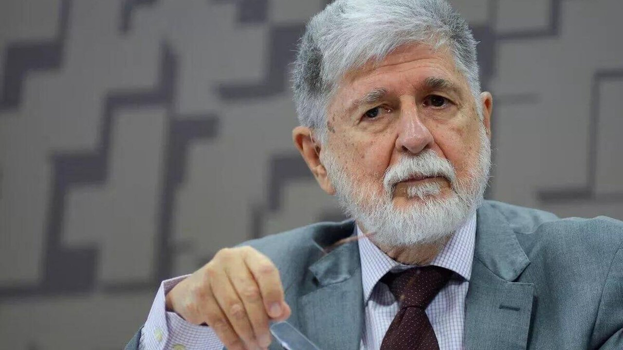 Amorim afirma que retirada de vistos dos EUA ligados ao Mais Médicos busca provocar reação do Brasil