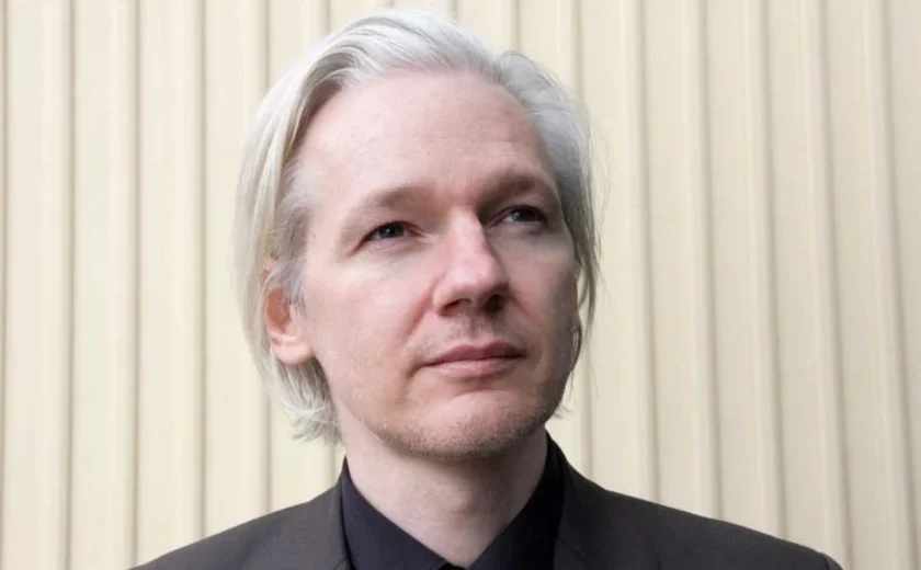 Justiça britânica decide hoje se concede último recurso a Julian Assange contra sua extradição para os EUA