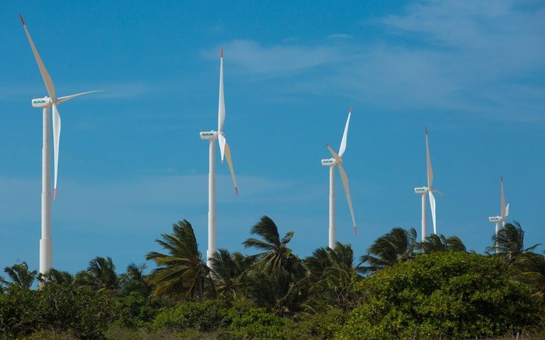 Brasil bate recorde de geração de energia eólica em novembro