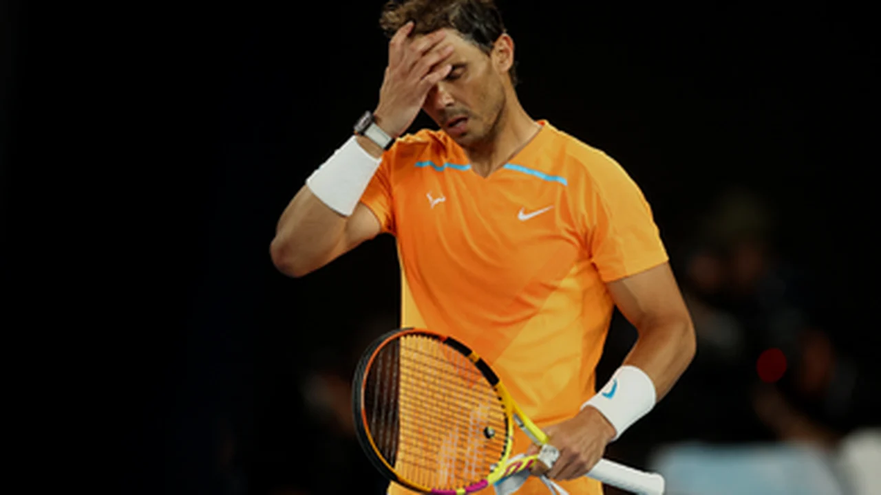 Sinner se irrita e desiste do Masters 1000 de Paris; Tsitsipas garante vaga no ATP Finals