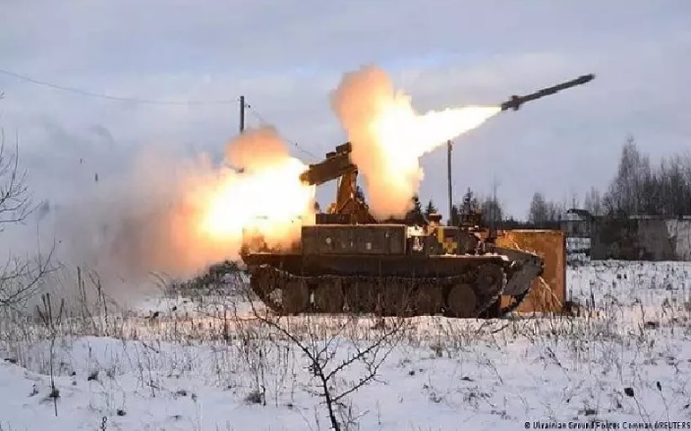 Rússia dispara mísseis contra Kiev após Ucrânia prometer reforçar defesa aérea