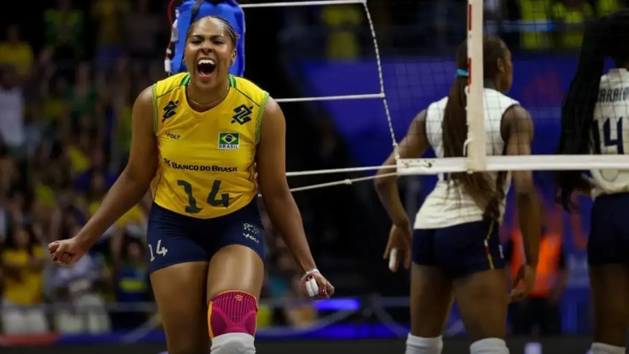 Brasil sofre, mas bate Itália por 3 sets a 2 na Liga das Nações