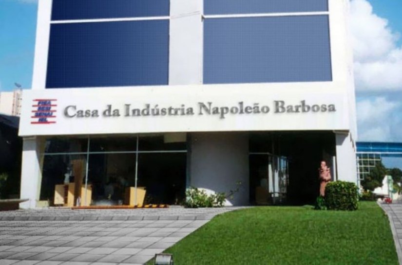 Curso orienta empresários sobre financiamento às exportações