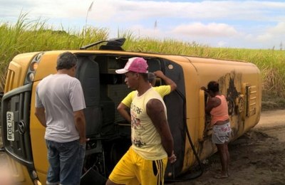 Estudante morre em acidente com ônibus escolar de Marechal Deodoro