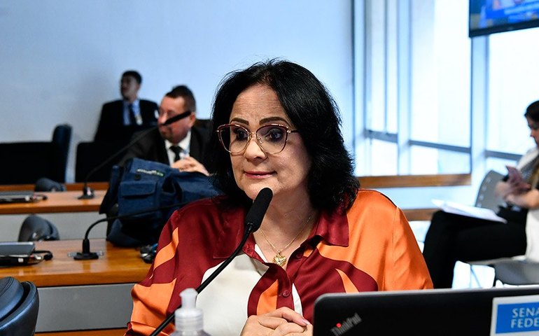 Criação de Frente Parlamentar da Pesquisa Biomédica é aprovada na CCT