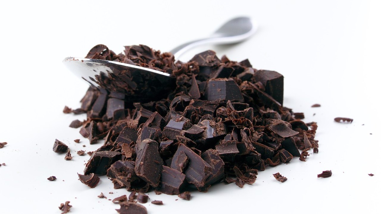 Nutricionista aponta benefícios do chocolate para a saúde