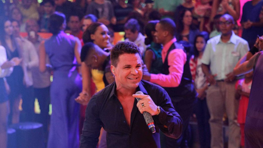 Ex de Eduardo Costa o acusa de vazar fotos íntimas: 'Me deixa viver'