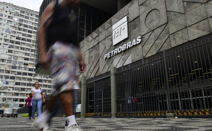 Petrobras tem novo recorde no processamento de petróleo do pré-sal