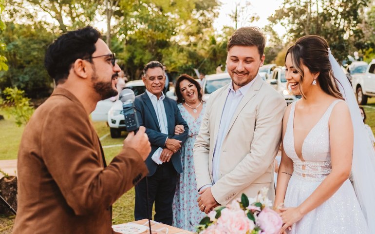 Drive-in: Veja um casamento adaptado para a pandemia