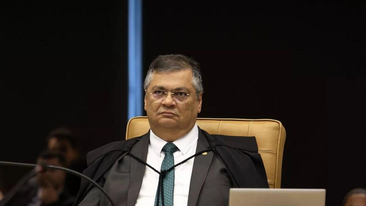 Dino defende revisão do papel do Judiciário, mas diz que STF não deve ceder a pressões