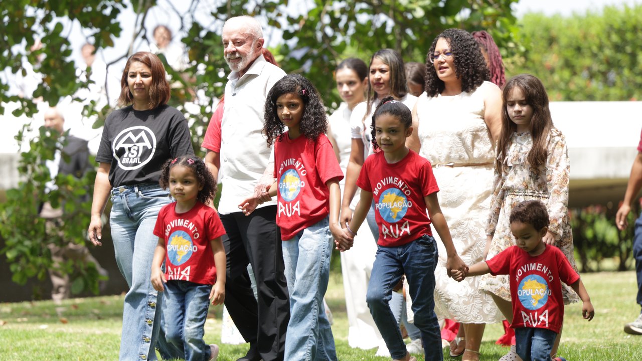 Lula defende respeito às religiões no Dia de Nossa Senhora Aparecida