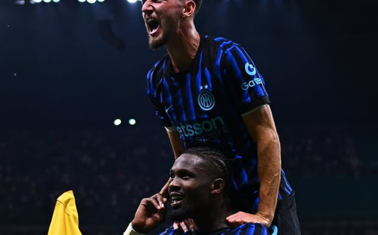 Inter de Milão derruba invencibilidade da Cremonese e cola nos líderes do Italiano