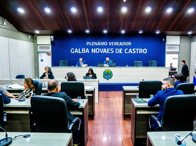 Câmara encerra semestre com 100 projetos aprovados e mais de duas mil indicações
