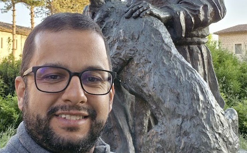 Cheops Malta leva à 11ª Bienal Internacional do Livro de Alagoas o relato de uma jornada de fé e autoconhecimento