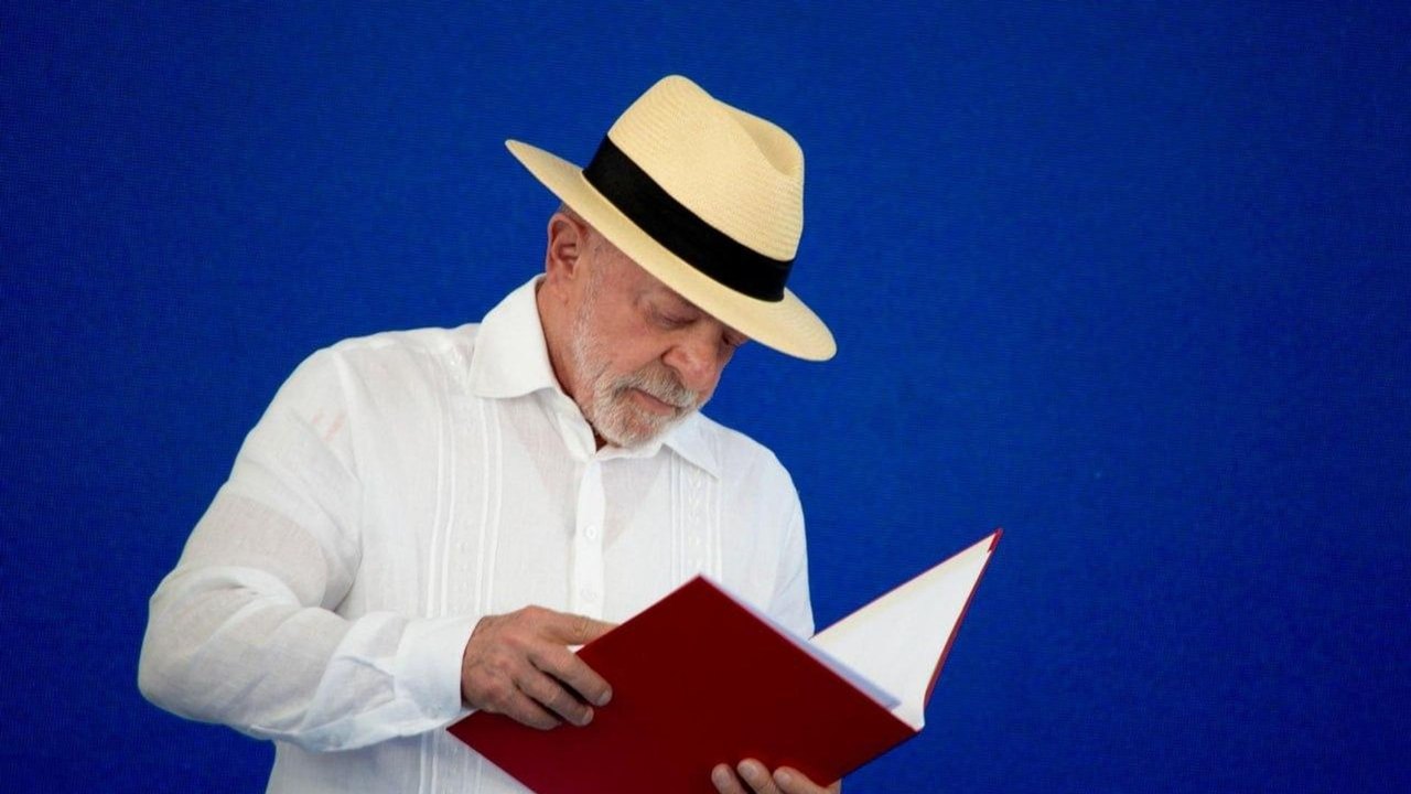 Quaest: aprovação de Lula sobe para 46%, mas desaprovação, apesar de queda, segue maior