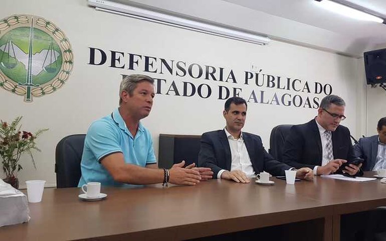 Após pedido de Cabo Bebeto, Defensoria vai a Brasília acompanhar situação de alagoanos detidos