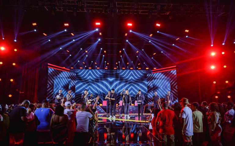 Grupo Revelação celebra 30 anos de trajetória com o lançamento de um audiovisual histórico