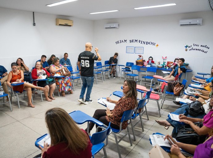Primeiro curso de Inglês gratuito para profissionais da Educação tem aula inaugural em Maceió