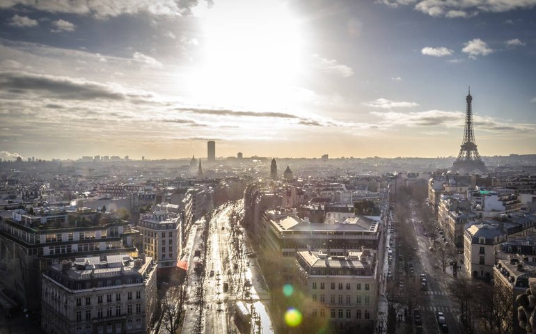 Universidades francesas selecionam brasileiros para graduação e pós-graduação