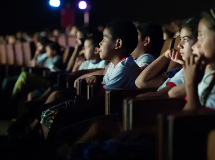 Governo torna obrigatória exibição de filmes brasileiros nos cinemas