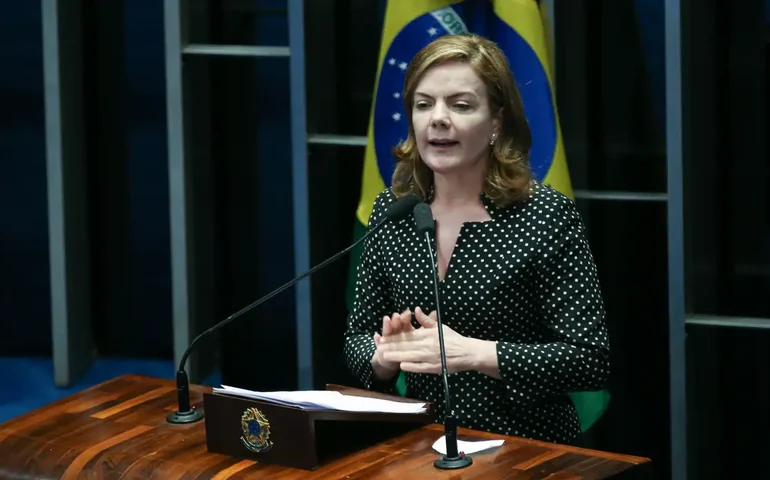PEC da Segurança será enviada ao Congresso em abril, diz Gleisi