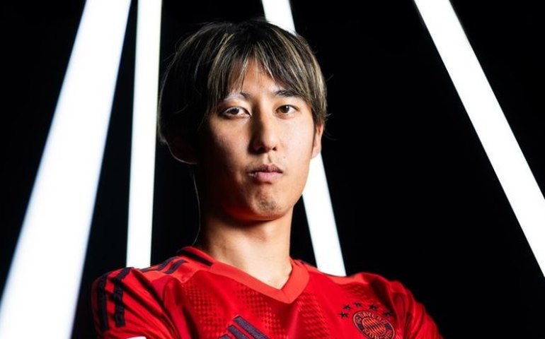 Bayern de Munique acerta contratação de zagueiro japonês Hiroki Ito, ex-Stuttgart