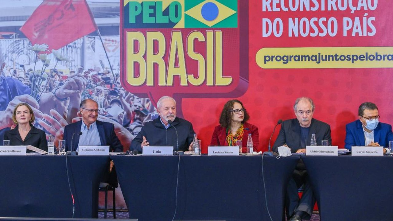 Para Lula, CPI da Petrobras é tentativa do governo de fugir da responsabilidade pela disparada dos preços