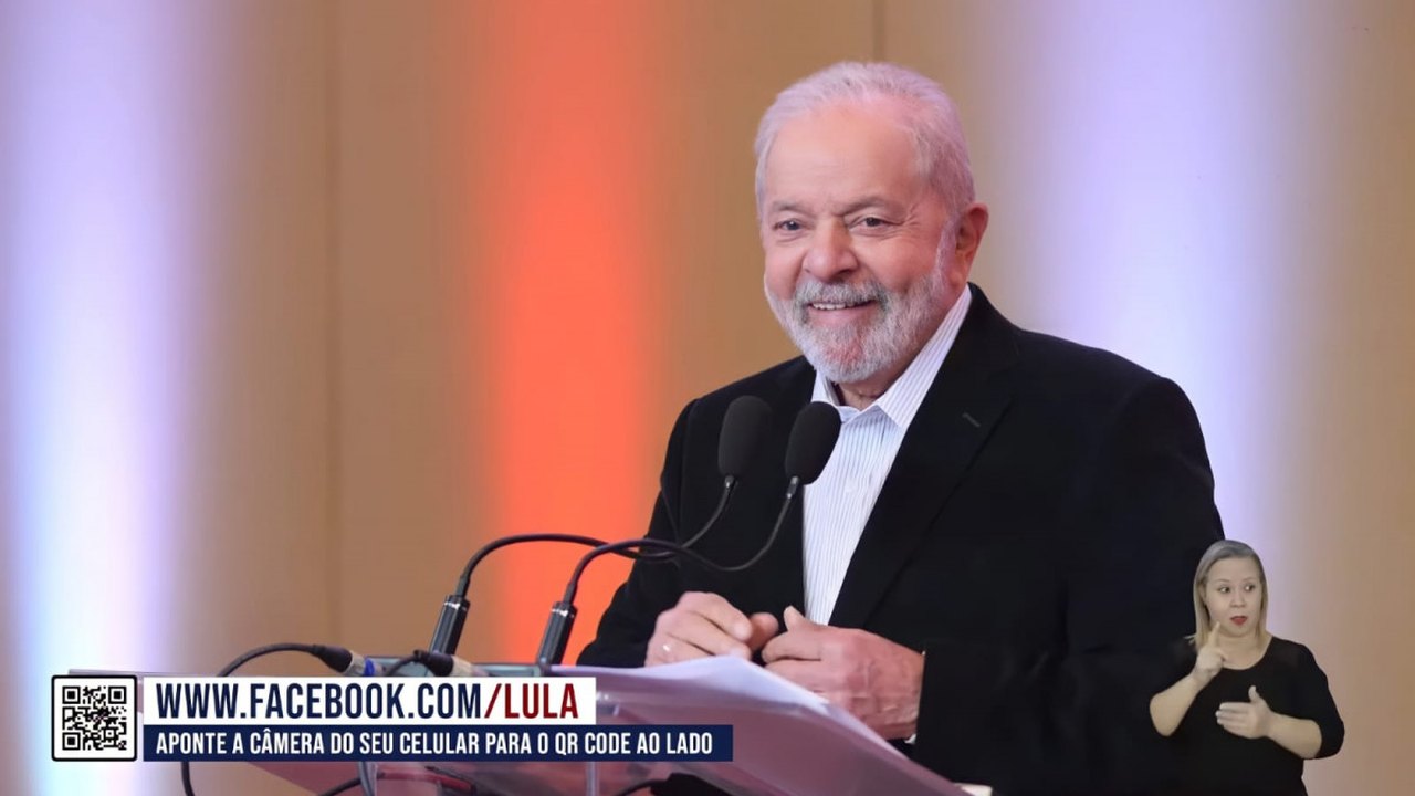 Para combater a fome, Lula pede uma política econômica com maior distribuição de renda