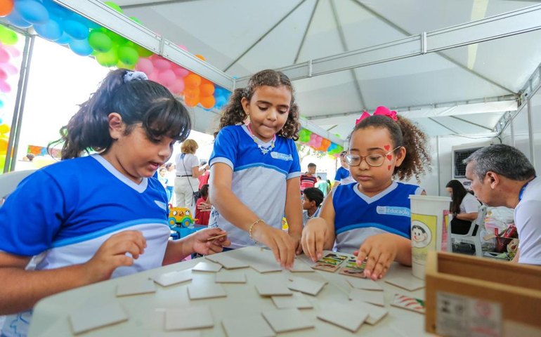 Secria realiza mais de 2,7 mil atendimentos na 1ª manhã do Governo Trabalhando